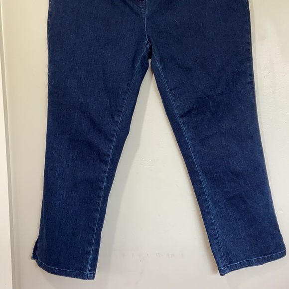 ORVIS NWOT Dark Blue Denim Jeans Capri Straight Cut - Picture 13 of 16